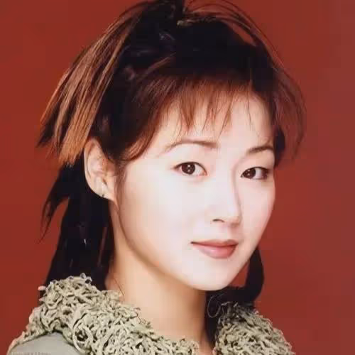 愛過令狐沖,甩過甄子丹,相識7天閃婚,54歲張弛有度如馬伊琍
