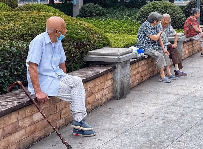 人過70，我終於找到適合自己的養老方式，不去養老院也不麻煩子女