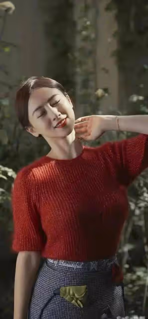 曾經的風月片」女王,55歲翁虹穿透視裝,這誰頂得住啊?