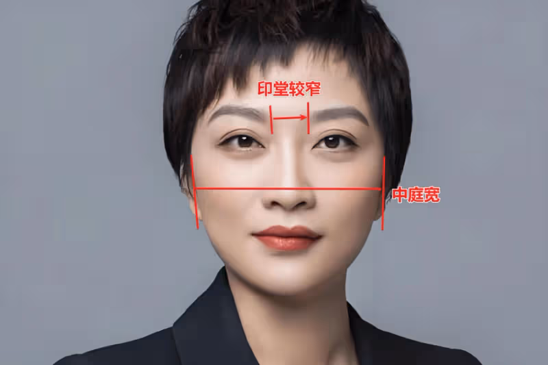 看了董明珠,再看璩靜,我發現:強勢精明的女人,都有這4個特徵