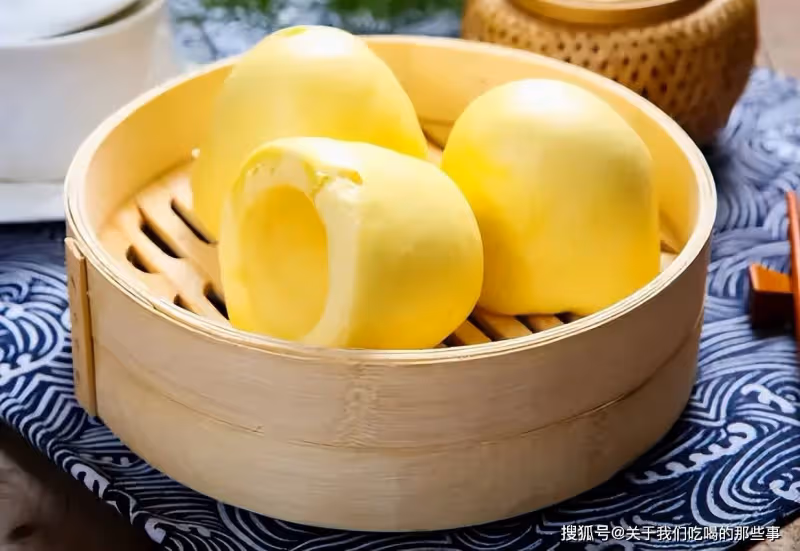窩窩頭怎麼做好吃?掌握2個技巧,窩頭口感筋道,放涼了也不硬