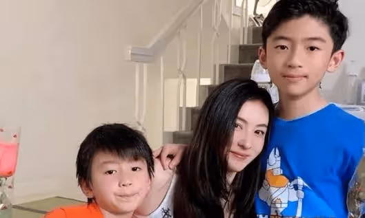張柏芝三娃生父另有其人?親子鑑定曝光後,難怪謝霆鋒不奪撫養權