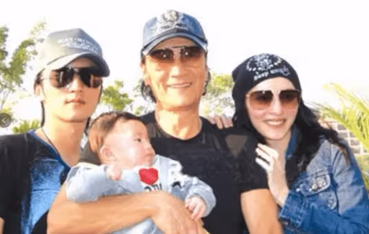 張柏芝小兒子稱呼謝霆鋒什麼?聽到張柏芝的回答,直接驚掉了下巴!