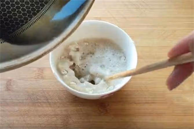 手抓餅新吃法,不揉面,不燙麵,這樣做柔軟多層,早餐20分鐘出鍋