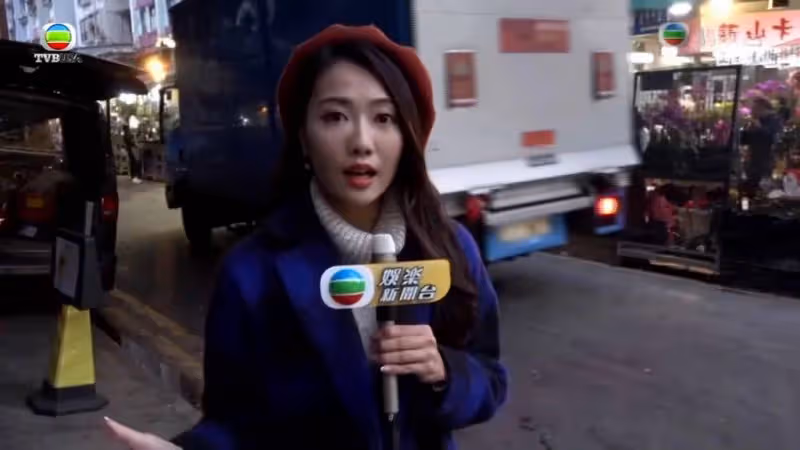 TVB「東張女神」曬婚紗照被指好事將近,曾與大32歲男星傳出父女戀緋聞