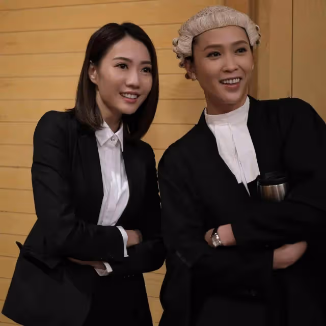 TVB「東張女神」曬婚紗照被指好事將近,曾與大32歲男星傳出父女戀緋聞