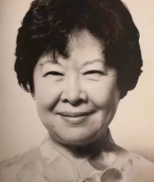 費翔93歲母親在上海離世,晚年落葉歸根,是漂泊一生的女強人