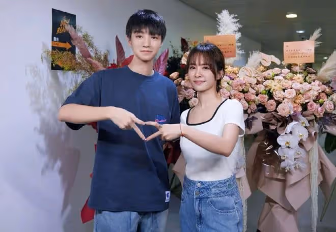 蔡依林曬與王俊凱合照,狀態年輕如少女,兩代偶像夢幻聯動