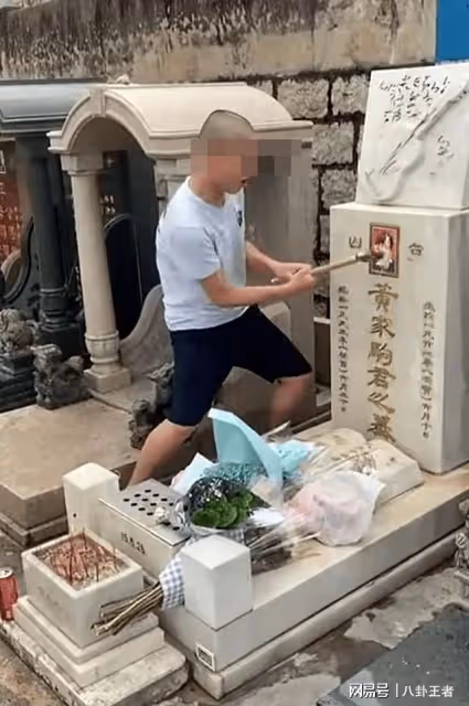 痛心!黃家駒墓碑遭惡意破壞,遺照被毀,黃貫中與葉世榮憤怒譴責