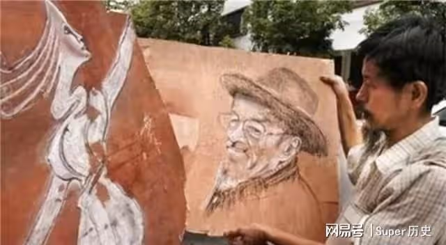 江西拾荒老人專注繪畫40年,妻子絕望攜子離開,專家:畫得一般