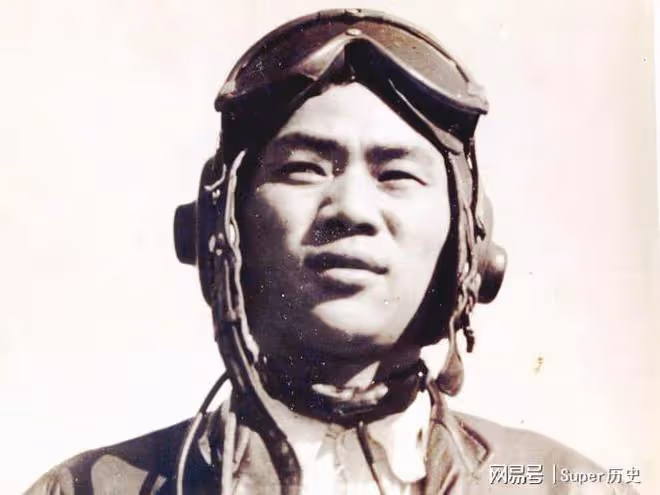 1986年,一掃地老頭身份曝光:原空4軍副軍長,曾擊毀7架美國戰機