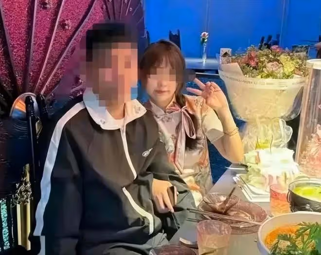 胖貓被扒曾替家人背債27萬,和女友是真愛,家人才是「吸血鬼」