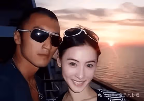 張柏芝離婚6年後,捏著手裡的兩條槓對謝霆鋒說:我有懷孕了怎麼辦?