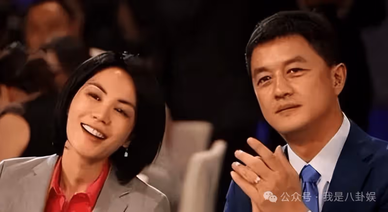 李亞鵬讓女兒出面,旁敲側擊想找王菲借錢,王菲一通電話讓李亞鵬臉都丟盡了!