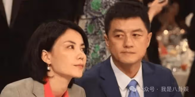 李亞鵬讓女兒出面,旁敲側擊想找王菲借錢,王菲一通電話讓李亞鵬臉都丟盡了!