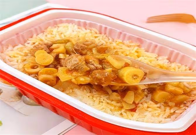 自熱米飯的使用教程,宅男學生懶人必備自熱米飯