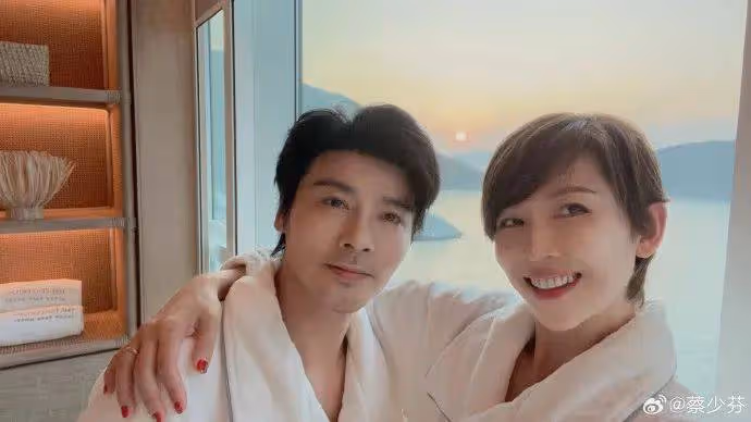TVB前當家花旦與內地老公結婚16年,為其慶祝50歲生日,這段婚姻曾不被看好