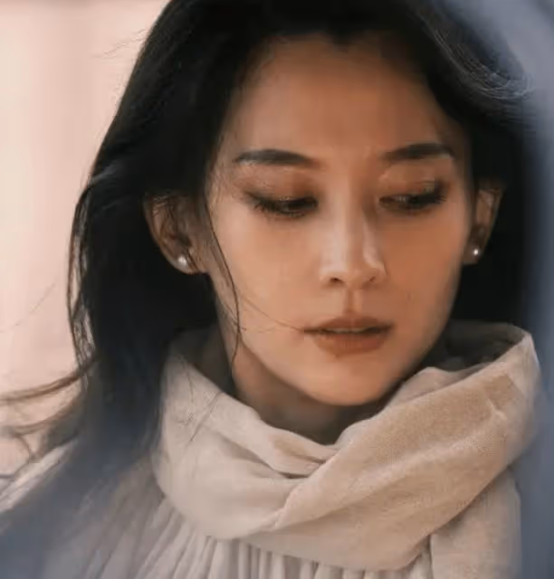 汪峰挺爺們兒的,談新女友就給人家名分,女粉絲卻集體取關!