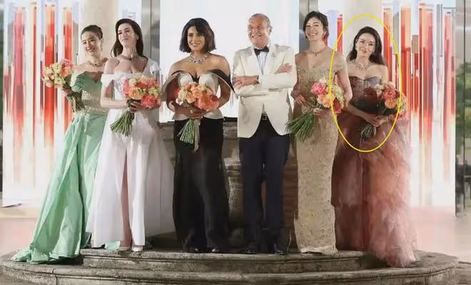 劉亦菲曬合影力挺舒淇!兩人互動太有愛,富婆的評價太一針見血!