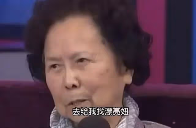 她被譽為「大陸第一美人」,兩位名導為其著迷,如今71歲依舊貌美