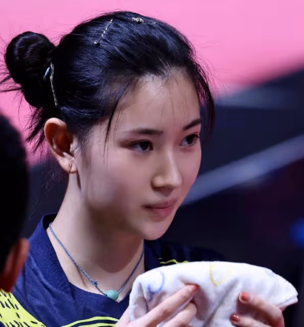 王添藝:又美又能打國乒21歲第一美女,氣質如袁詠儀,孫穎莎陪練