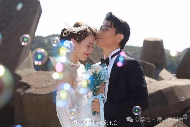 TVB緋聞情侶官宣戀情?戴同款情侶戒指放閃