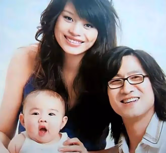 同樣是汪峰的基因,章子怡和葛薈婕的女兒近照,差別怎麼這麼大