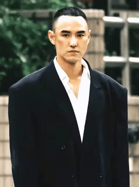 阮經天媽媽去世!3年痛失3至親,60多歲離婚靠賣泡茶養活他和弟弟