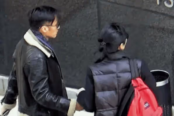 王菲怒了！張柏芝主動打電話給謝霆鋒求復合，謝霆鋒的回答太真實了！