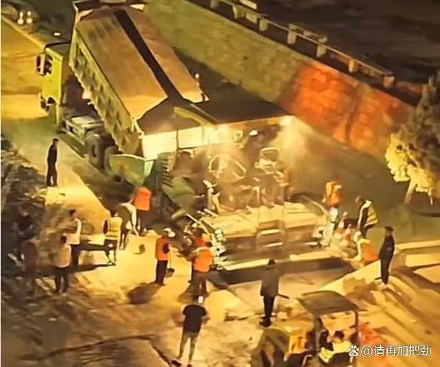 郭有才火了！網傳直播2小時，賺300萬，有人建議關閉打賞功能