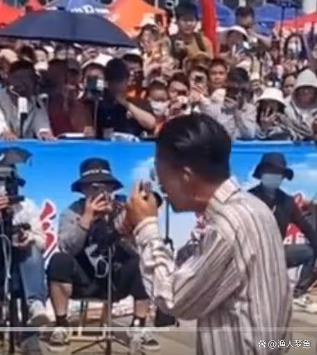 郭有才帳號打賞收入高達三四百萬