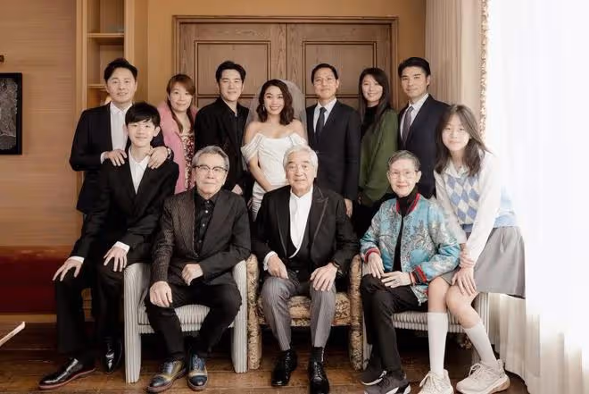 恭喜!TVB老戲骨兒子與太太補辦婚禮,兩人相愛9年前年已結婚
