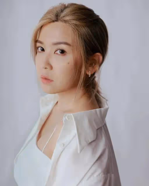 34歲ViuTV「一姐」近百歲奶奶睡夢中離世,遺憾沒留半句話