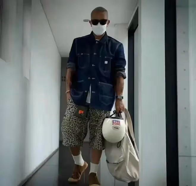 秀恩愛大賽！大S曬光頭走秀：我歐巴酷吧？汪小菲曬女友笑翻