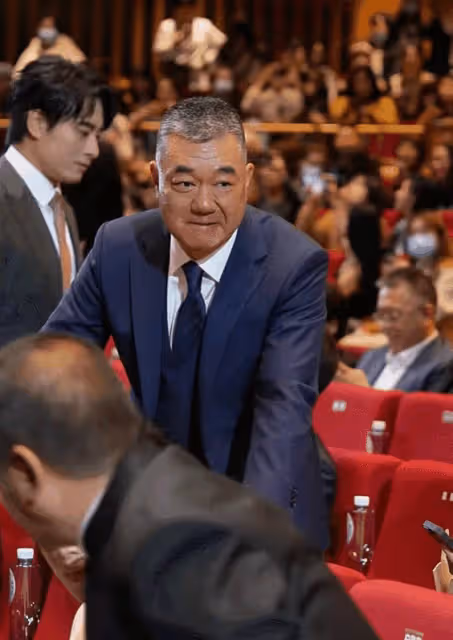 冰火兩重天，黃磊自稱三年沒戲拍綜藝都沒有陳建斌卻有底氣耍大牌