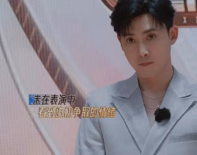 懟天懟地懟向佐，人間清醒吳鎮宇憑什麼這麼牛？