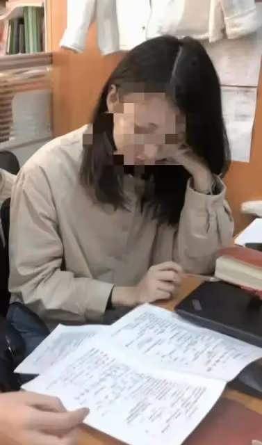 鬧大了！女教師出軌16歲男學生更多聊天記錄公開，看得人血脈噴張