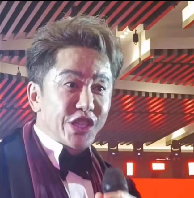 林允突然曬了一組圖，打了大半個娛樂圈的臉