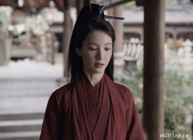 《慶餘年》葉靈兒原演員發聲！被換角備受打擊，金晨疑搶好友角色