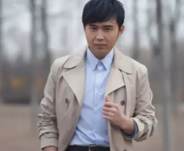 她長得漂亮、演技好,清華教授等她9年才結婚,每月給10萬零花錢