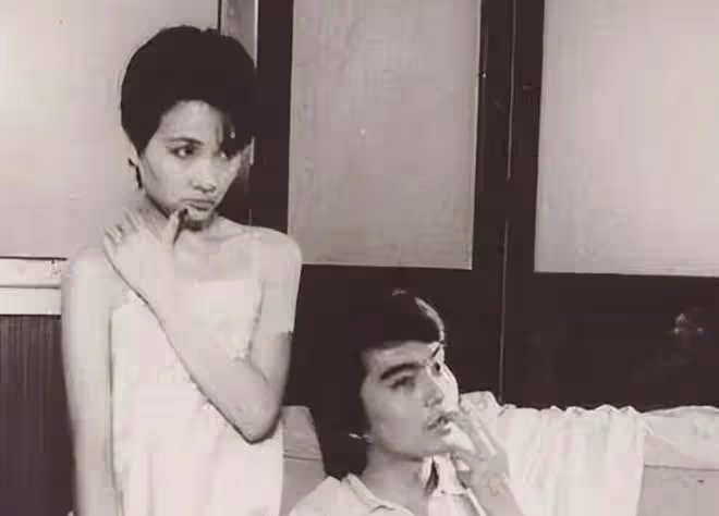 二婚的聶遠,三婚的汪峰,四婚的許亞軍,沒贏過八婚的他