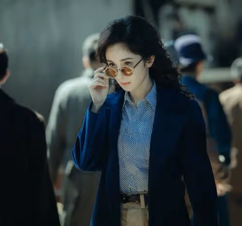 《狐妖月紅篇》發布會,龔俊「順手牽楊」超搞笑,楊冪爆龔俊糗事
