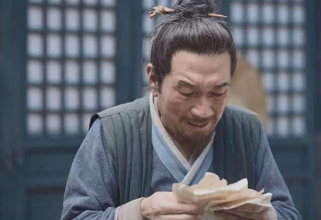 演技有多重要?演《田耕紀》被罵慘,71歲演《慶餘年2》成王炸