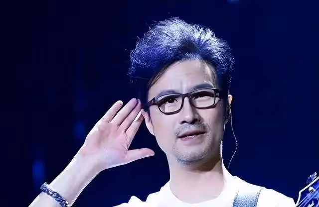 520汪峰上頭條!官宣與網紅「森林北」戀情,稱離婚4個月才交往