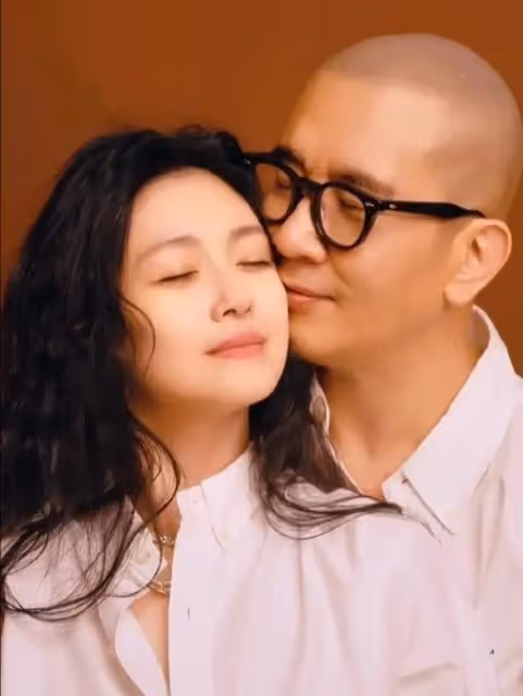 大S具俊曄半路夫妻隱患多,知情人爆料,兩個人秀恩愛純屬營業!