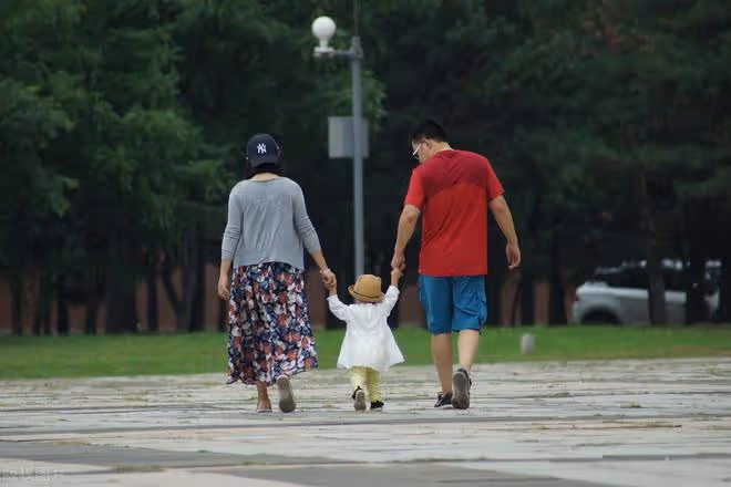 我發現,那些真正家庭幸福、婚姻和諧的女人,都是在職場工作的