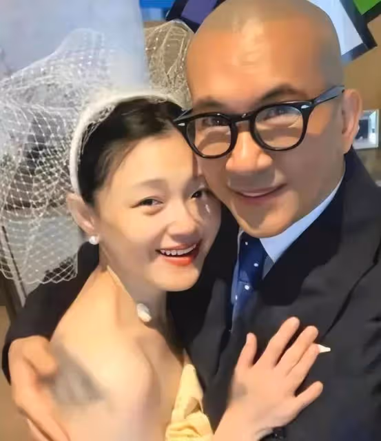 張蘭曝孫子退學遭大S否認,汪小菲「打臉」張蘭,評論區一邊倒