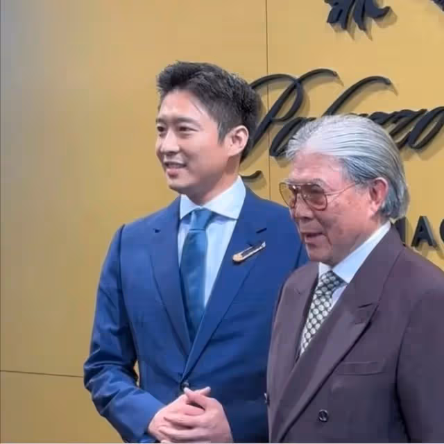霍啟剛三弟求婚成功,大哥二哥事業出色,他卻才是霍家最幸福的