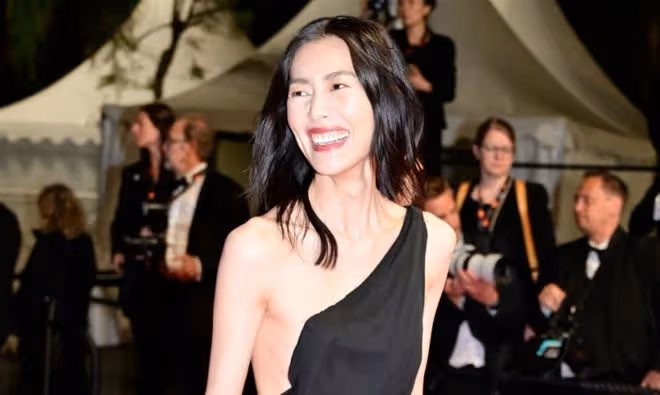 珠圓玉潤的劉亦菲和「紙片人」劉雯，女星的「差異美」出來了