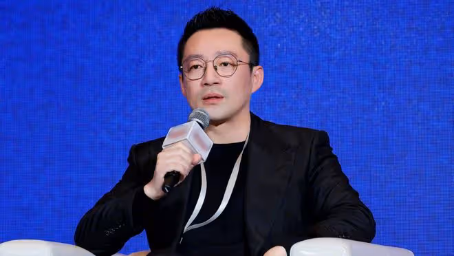 汪小菲直播闢謠兒子退學傳聞,稱只是轉學,並呼籲保護孩子隱私